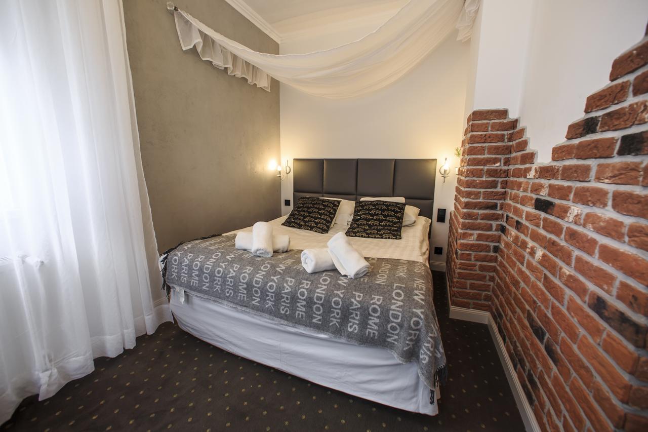 Rezydencja Pod Teznia & Spa Иновроцлав Экстерьер фото