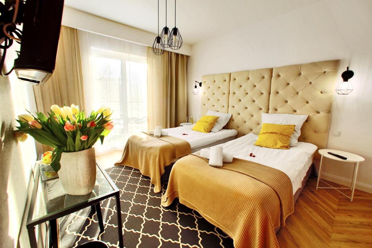 Rezydencja Pod Teznia & Spa Иновроцлав Экстерьер фото